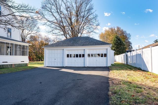 226 Notre Dame St, Westfield, MA 01085