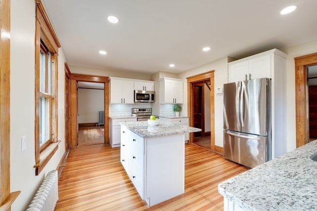 226 Notre Dame St, Westfield, MA 01085