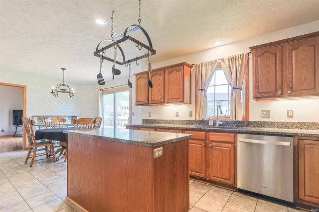 50820 Stonebridge Drive, Granger, IN 46530