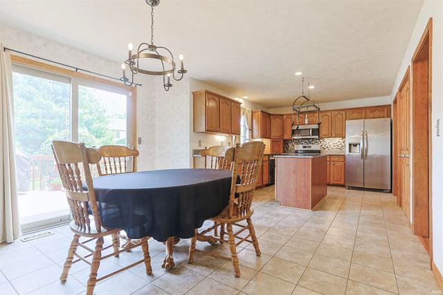 50820 Stonebridge Drive, Granger, IN 46530