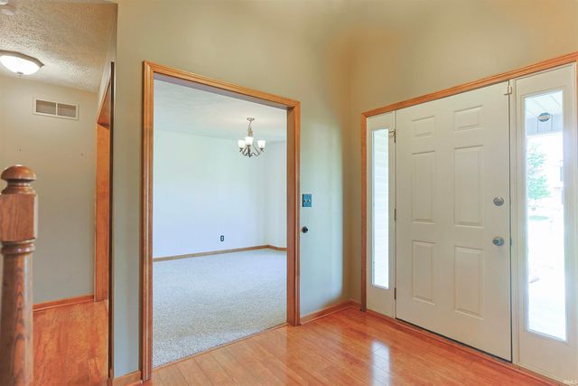 50820 Stonebridge Drive, Granger, IN 46530