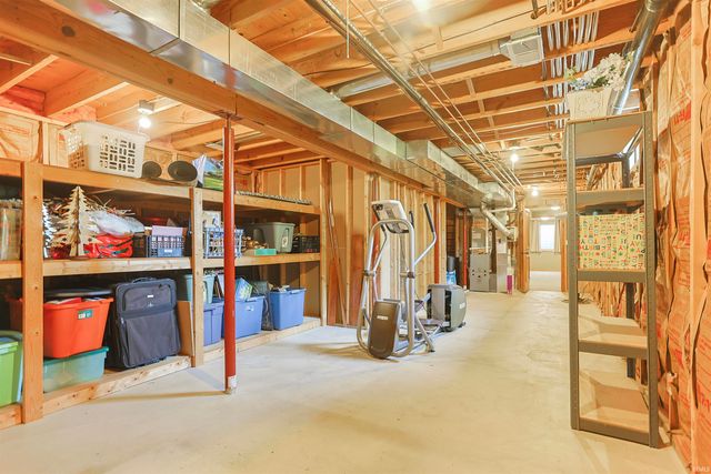 50820 Stonebridge Drive, Granger, IN 46530