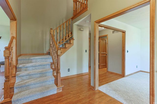 50820 Stonebridge Drive, Granger, IN 46530