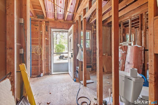 136 Minnechaug Drive, Glastonbury, CT 06033