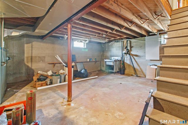 136 Minnechaug Drive, Glastonbury, CT 06033