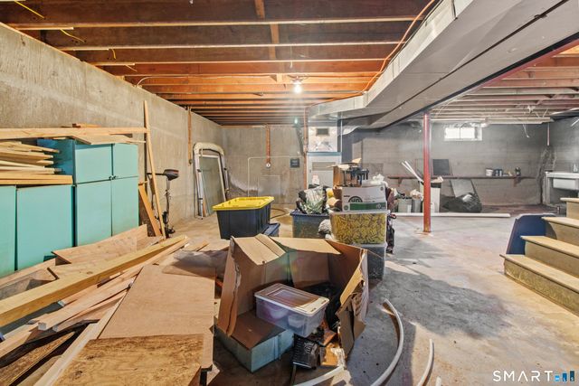 136 Minnechaug Drive, Glastonbury, CT 06033