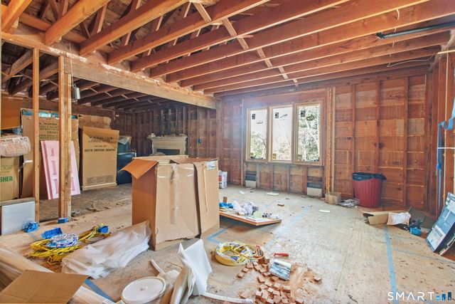 136 Minnechaug Drive, Glastonbury, CT 06033