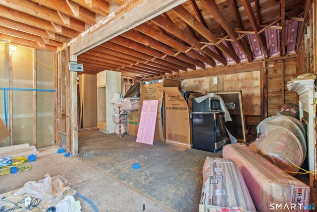 136 Minnechaug Drive, Glastonbury, CT 06033