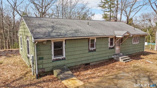 136 Minnechaug Drive, Glastonbury, CT 06033