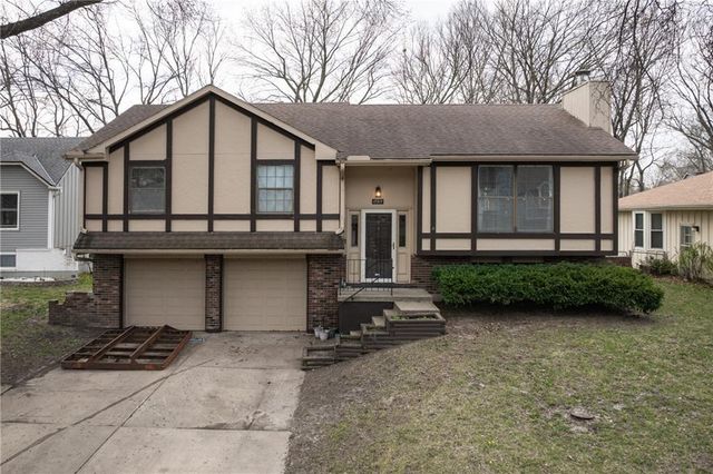 17317 E 50th Terrace Court S, Independence, MO 64055