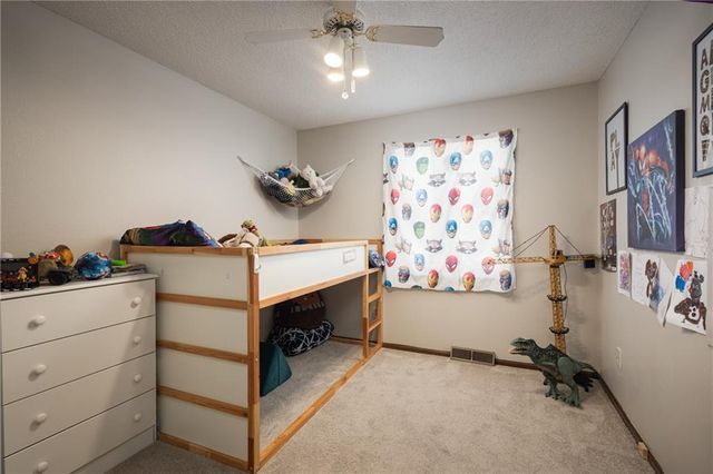 17317 E 50th Terrace Court S, Independence, MO 64055