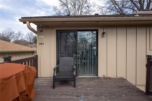 17317 E 50th Terrace Court S, Independence, MO 64055