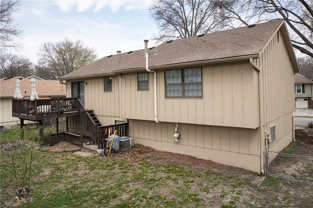 17317 E 50th Terrace Court S, Independence, MO 64055