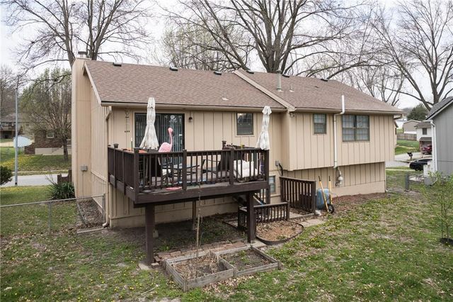 17317 E 50th Terrace Court S, Independence, MO 64055