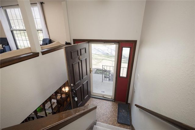 17317 E 50th Terrace Court S, Independence, MO 64055