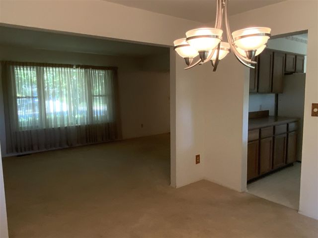 359 Old Creek Drive, Saline, MI 48176