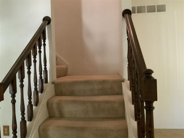 359 Old Creek Drive, Saline, MI 48176