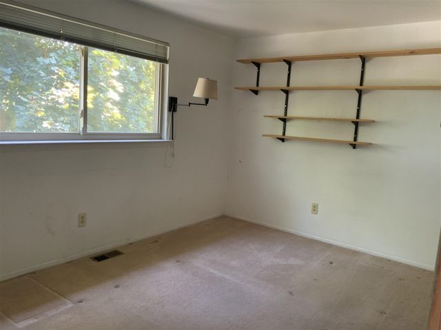 359 Old Creek Drive, Saline, MI 48176