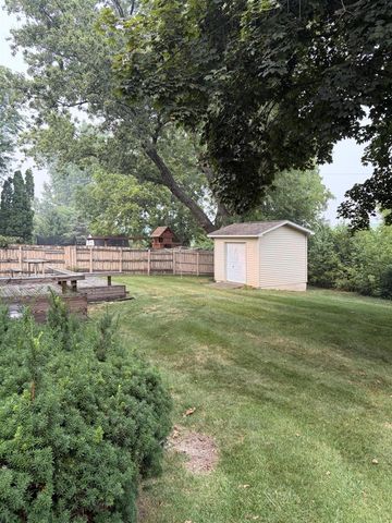 359 Old Creek Drive, Saline, MI 48176