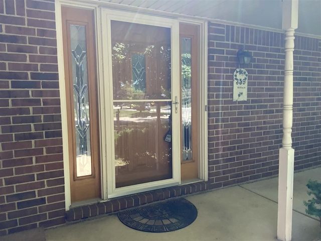 359 Old Creek Drive, Saline, MI 48176