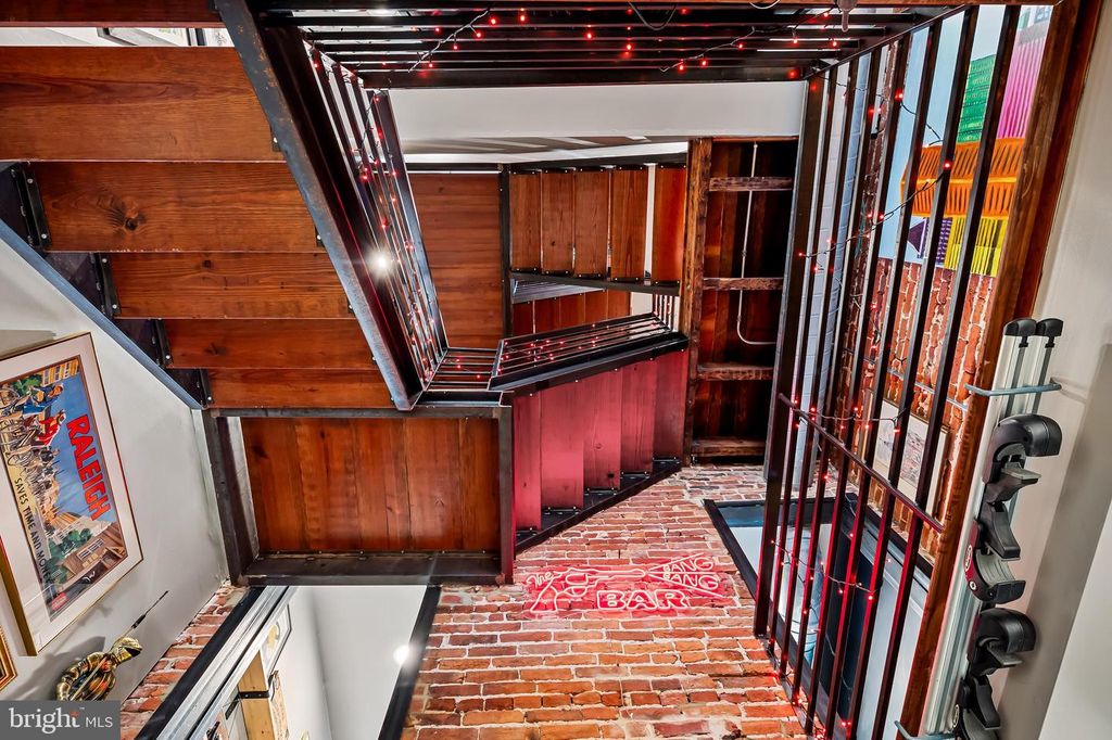 Image 38 of property listing at 1240 RIVERSIDE AVE, Baltimore, MD 21230