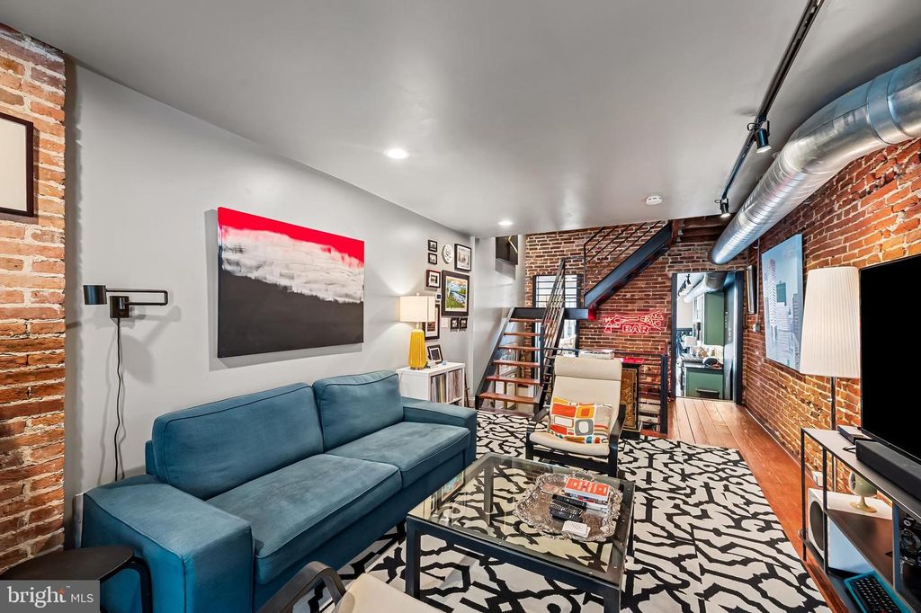 Image 4 of property listing at 1240 RIVERSIDE AVE, Baltimore, MD 21230