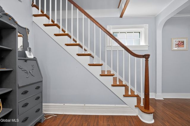 221 1st Street, Scotia, NY 12302