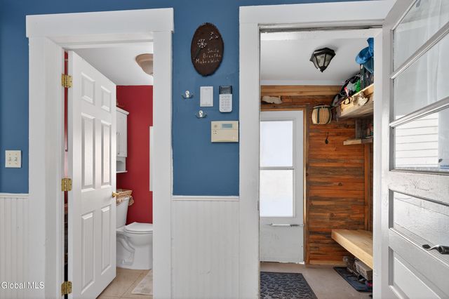 221 1st Street, Scotia, NY 12302