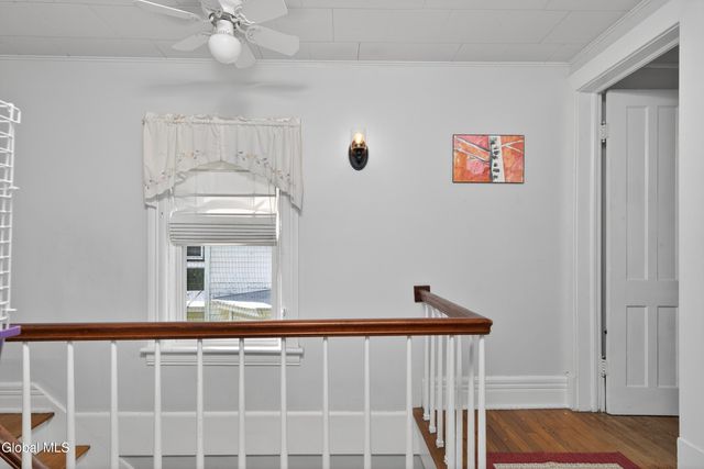 221 1st Street, Scotia, NY 12302