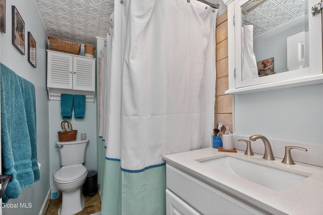 221 1st Street, Scotia, NY 12302