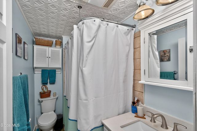 221 1st Street, Scotia, NY 12302