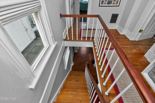 221 1st Street, Scotia, NY 12302