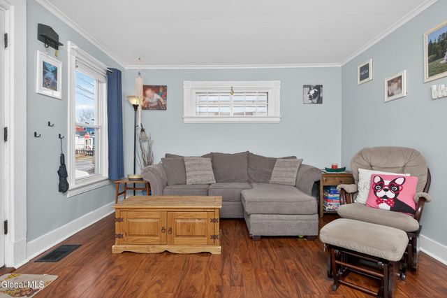 221 1st Street, Scotia, NY 12302