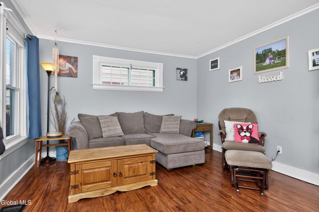 221 1st Street, Scotia, NY 12302