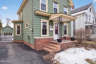 221 1st Street, Scotia, NY 12302