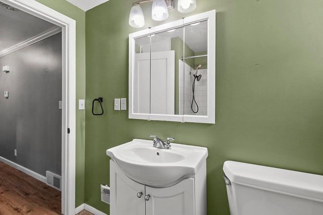 825 TOMMARK STREET, Green Bay, WI 54304