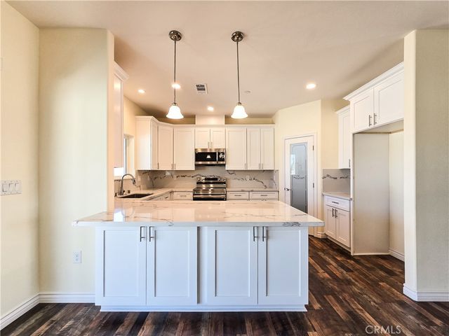 11462 Prado, Pinon Hills, CA 92372