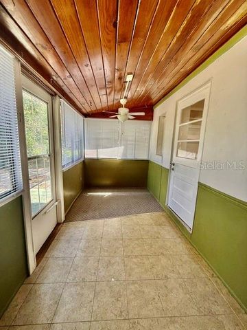 733 W PENNSYLVANIA AVENUE, Deland, FL 32720