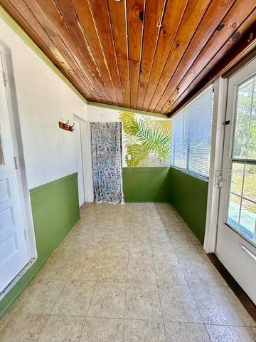 733 W PENNSYLVANIA AVENUE, Deland, FL 32720