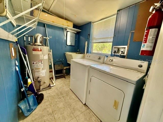 733 W PENNSYLVANIA AVENUE, Deland, FL 32720