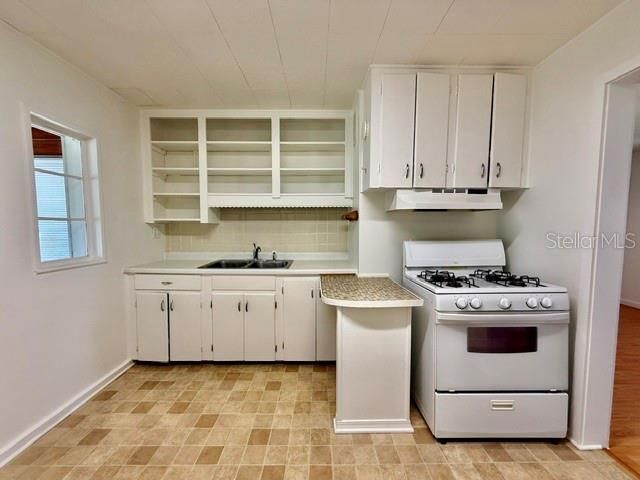 733 W PENNSYLVANIA AVENUE, Deland, FL 32720