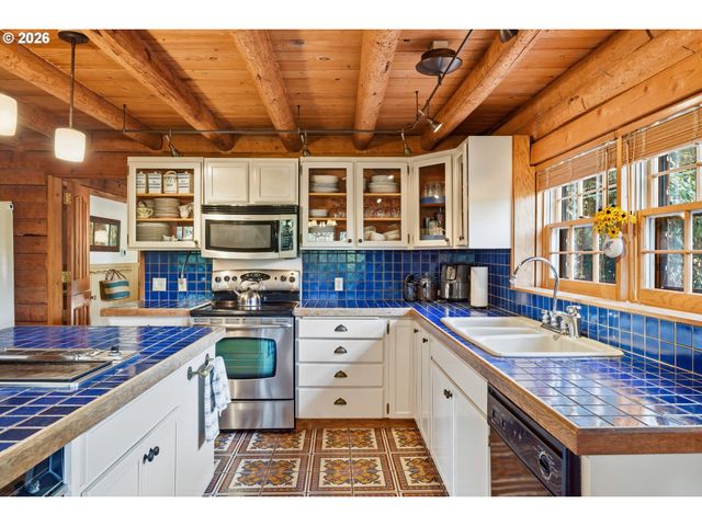 17309 Se TONG Rd, Damascus, OR 97089