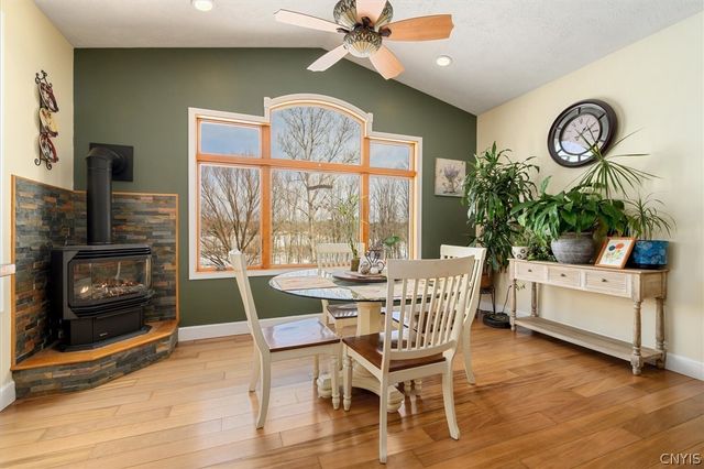 29 Meadowbrook Lane, Hastings, NY 13036