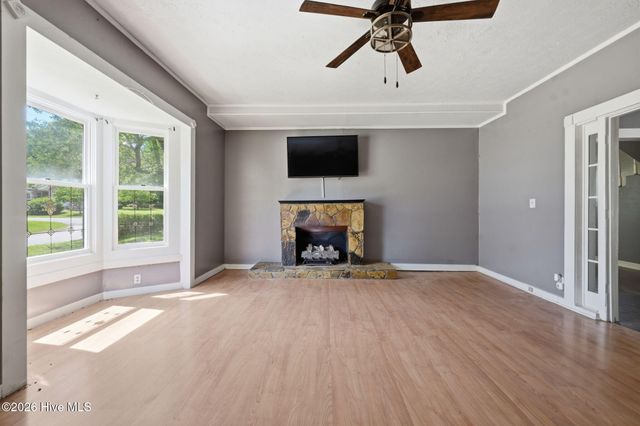 992 Valley River Avenue, Murphy, NC 28906