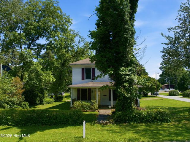 992 Valley River Avenue, Murphy, NC 28906