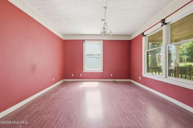 992 Valley River Avenue, Murphy, NC 28906
