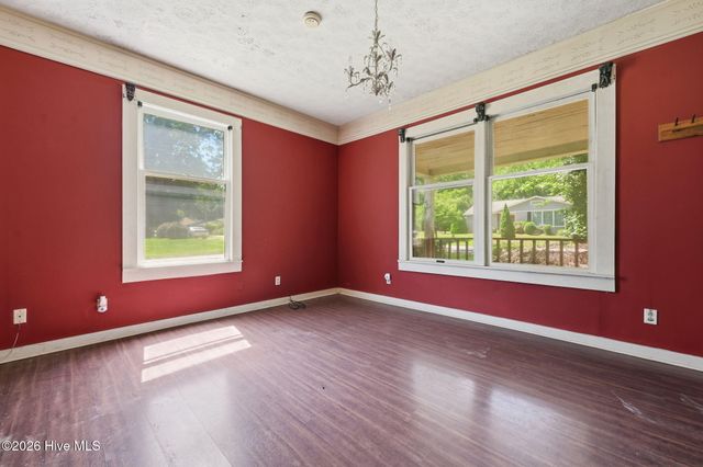 992 Valley River Avenue, Murphy, NC 28906