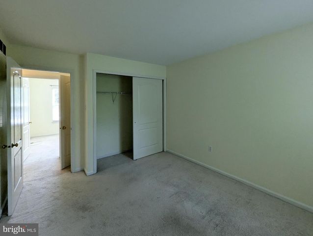 7102 UNION CT, North Wales, PA 19454