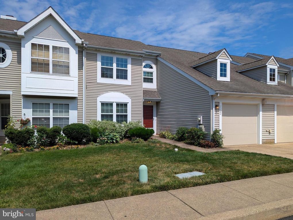 7102 UNION CT, North Wales, PA 19454