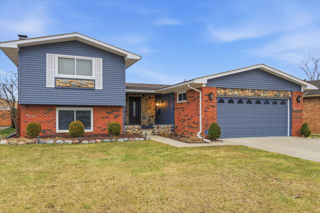 6622 Carriage Hills Drive, Canton, MI 48187